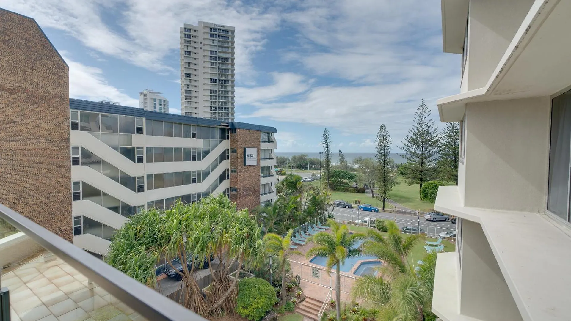 2Br Beachfront Bliss In Broadbeach ! Ocean Views! Gold Coast 0*,